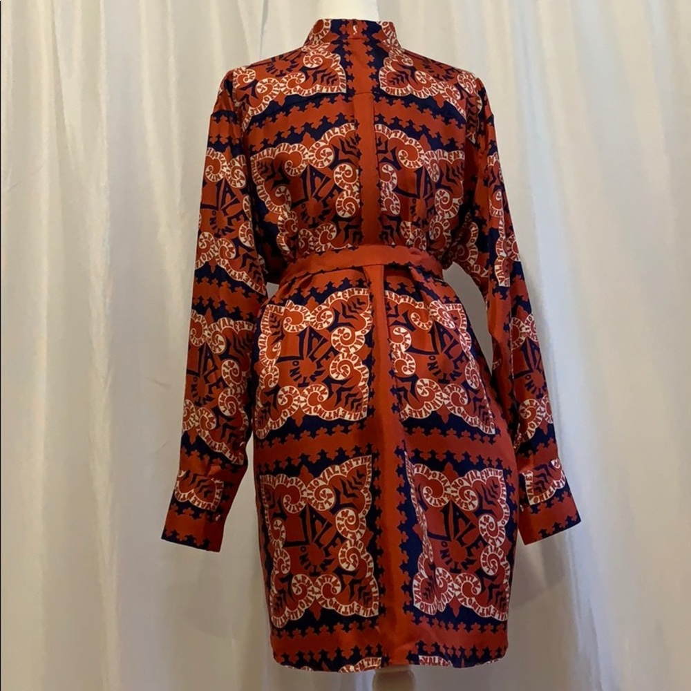 100% silk Valentino shirt/dress - Picture 6 of 16